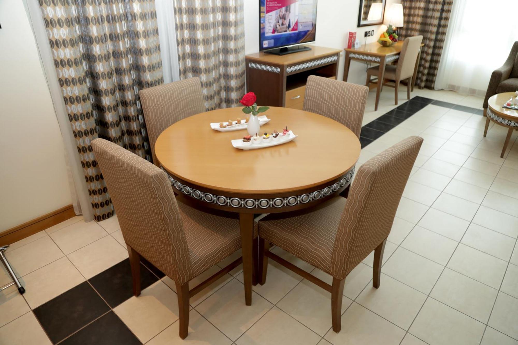 Copthorne Al Jahra Hotel & Resort Kuwait City Екстер'єр фото